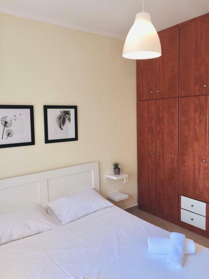 Minimal Apartment Kavala Esterno foto